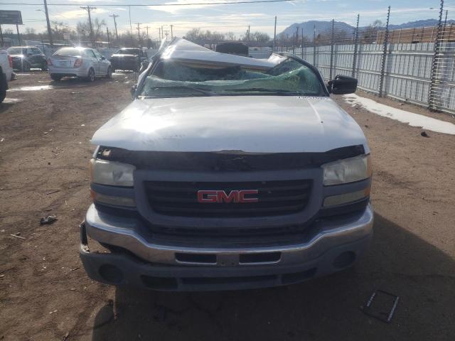 Photo 5 from auction – 2005 GMC SIERRA C25 with VIN 1GDHC24U85E299262