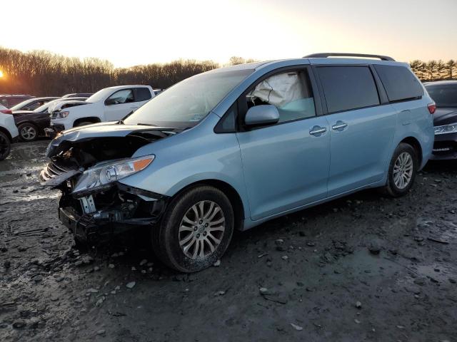 Photo 1 from auction – 2015 TOYOTA SIENNA XLE with VIN 5TDYK3DC0FS668261