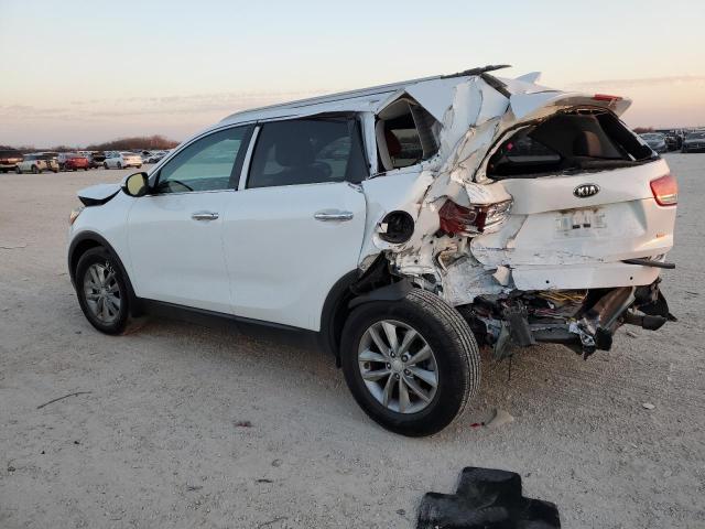 Photo 2 from auction – 2016 KIA SORENTO LX with VIN 5XYPG4A32GG068895