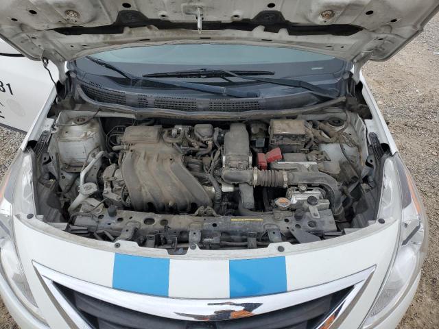 Photo 11 from auction – 2018 NISSAN VERSA S with VIN 3N1CN7AP8JL858701