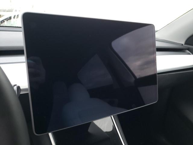 Photo 9 from auction – 2020 TESLA MODEL Y with VIN 5YJYGDEF7LF057353