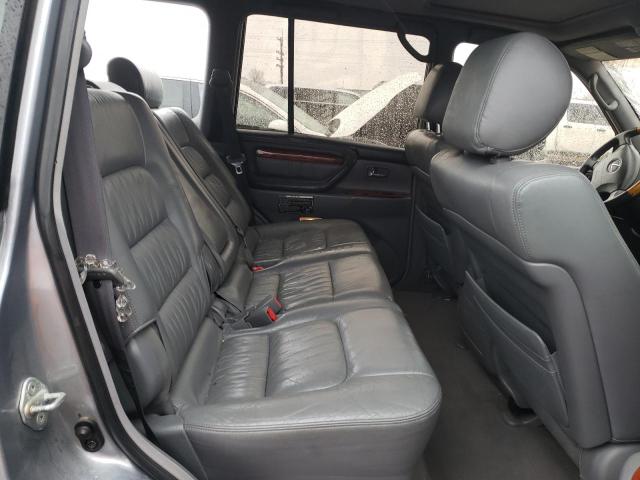 Photo 11 from auction – 2001 LEXUS LX 470 with VIN JTJHT00W213510958