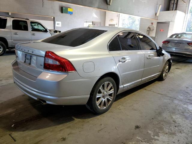 Photo 3 from auction – 2010 VOLVO S80 3.2 with VIN YV1982AS6A1117860