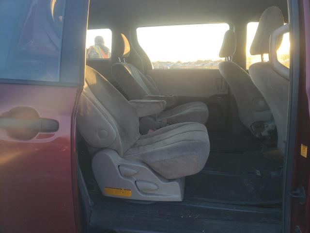 Photo 11 from auction – 2011 TOYOTA SIENNA BAS with VIN 5TDKA3DC0BS001189