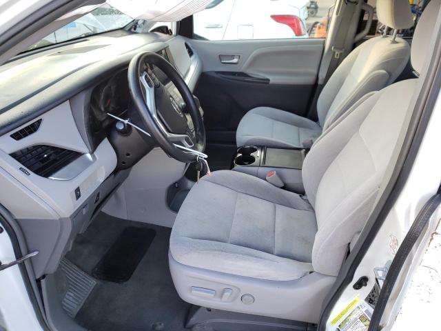 Photo 7 from auction – 2017 TOYOTA SIENNA LE with VIN 5TDKZ3DC2HS814907