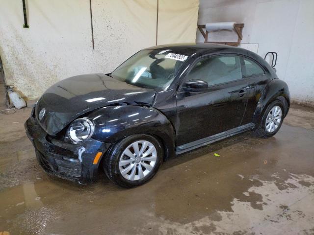 VOLKSWAGEN BEETLE 1.8 2017 with VIN 3VWF17AT4HM610580 - Photo from auction