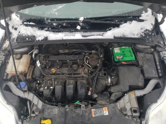 Foto 11 de la subasta – 2014 FORD FOCUS SE con VIN 1FADP3K26EL364089