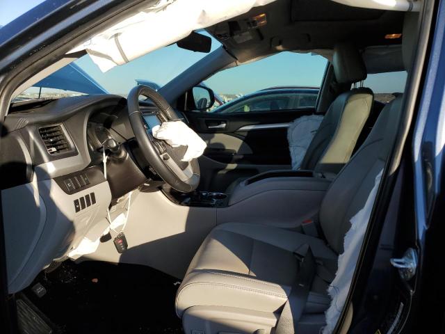 Photo 7 from auction – 2019 TOYOTA HIGHLANDER with VIN 5TDJGRFH5KS065749