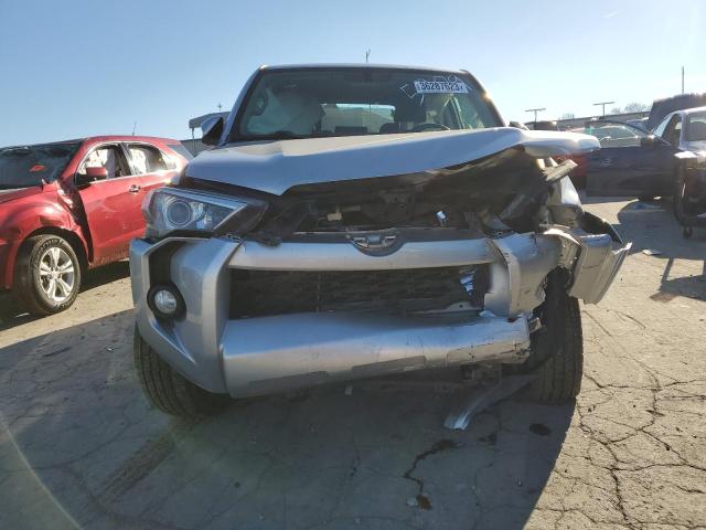 Photo 5 from auction – 2018 TOYOTA 4RUNNER SR with VIN JTEBU5JR2J5565809