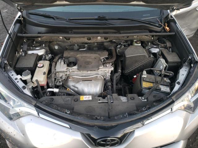 Photo 11 from auction – 2018 TOYOTA RAV4 LE with VIN JTMBFREV4JJ199064