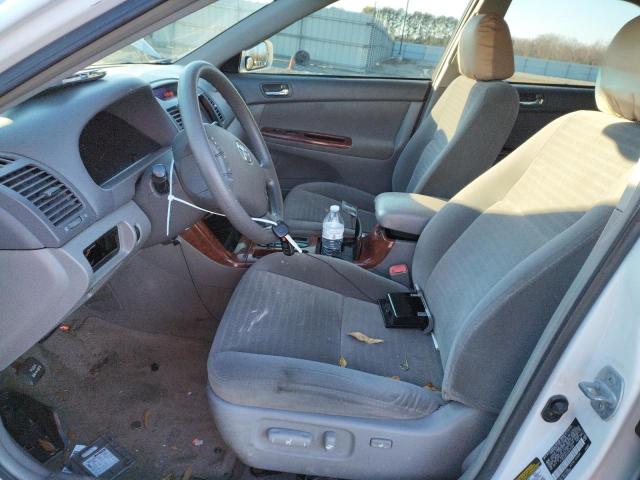 Photo 7 from auction – 2005 TOYOTA CAMRY LE with VIN 4T1BE32K55U635396