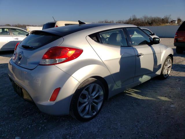 Photo 3 from auction – 2013 HYUNDAI VELOSTER with VIN KMHTC6AD1DU105973