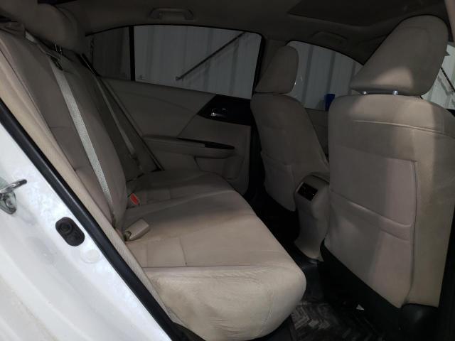 Photo 10 from auction – 2015 HONDA ACCORD with VIN 1HGCR2F73FA220918