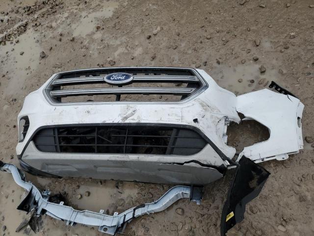 Photo 12 from auction – 2017 FORD ESCAPE SE with VIN 1FMCU9GD6HUE48919