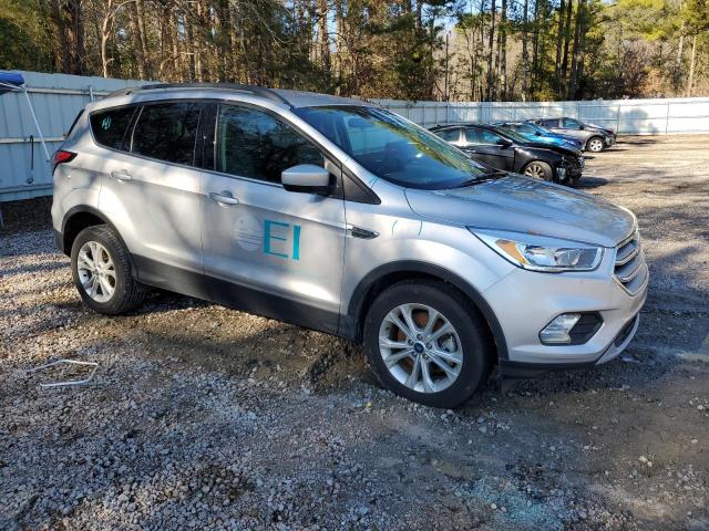 Photo 4 from auction – 2018 FORD ESCAPE SE with VIN 1FMCU9GD7JUD34014