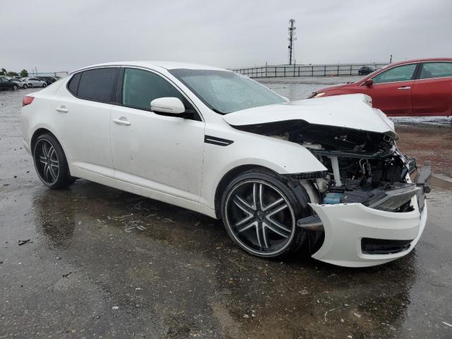 Photo 4 from auction – 2011 KIA OPTIMA LX with VIN KNAGM4A76B5166001