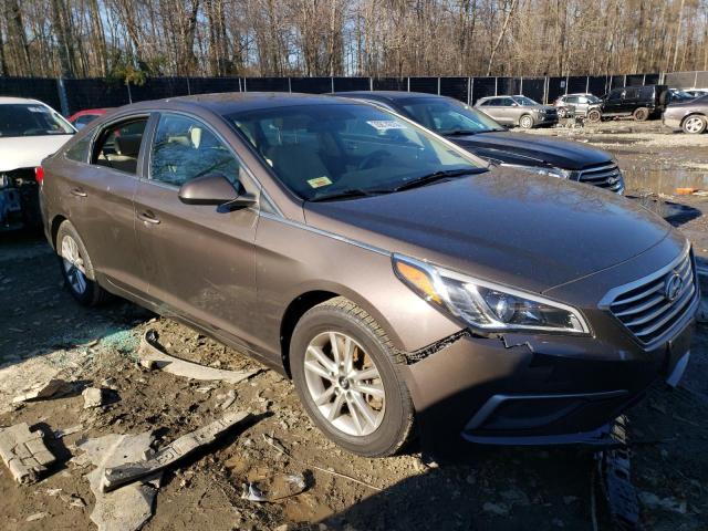 Photo 4 from auction – 2017 HYUNDAI SONATA SE with VIN 5NPE24AF6HH518901