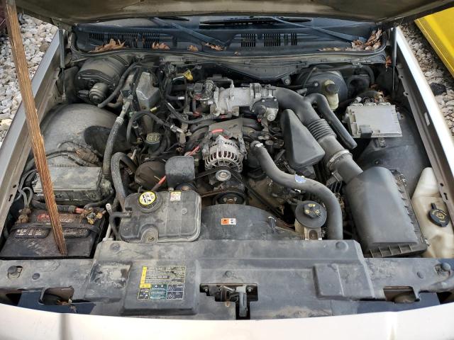 Photo 11 from auction – 2005 MERCURY GRAND MARQ with VIN 2MEFM74W95X670692
