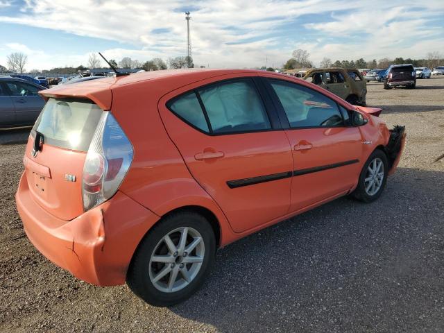 Photo 3 from auction – 2014 TOYOTA PRIUS C with VIN JTDKDTB37E1079044