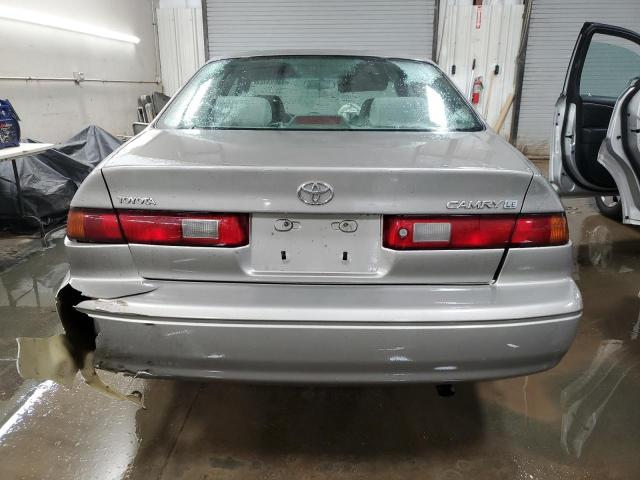 Photo 6 from auction – 1997 TOYOTA CAMRY CE with VIN 4T1BG22K2VU156129