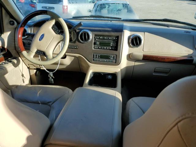 Фото 8 с аукциона – 2006 FORD EXPEDITION с VIN 1FMPU19546LA98511