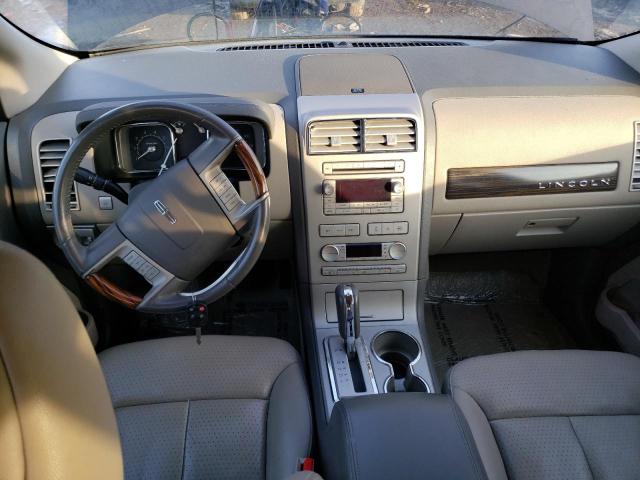 Photo 8 from auction – 2007 LINCOLN MKX with VIN 2LMDU68C27BJ03727