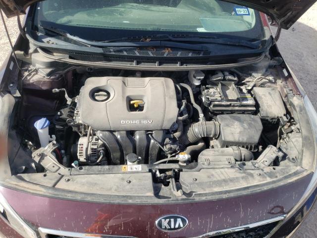 Photo 11 from auction – 2017 KIA FORTE LX with VIN 3KPFK4A71HE082153