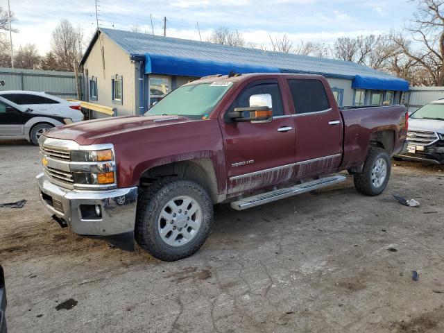 CHEVROLET SILVERADO 2015 with VIN 1GC4K0C82FF642304 - Photo from auction