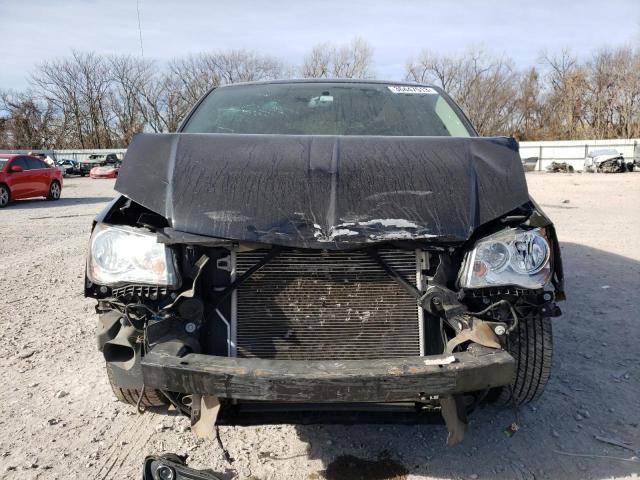 Photo 5 from auction – 2016 CHRYSLER TOWN & COU with VIN 2C4RC1BG2GR280700