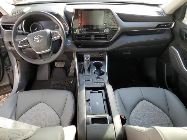 Photo 8 from auction – 2022 TOYOTA HIGHLANDER with VIN 5TDAARAH8NS509820