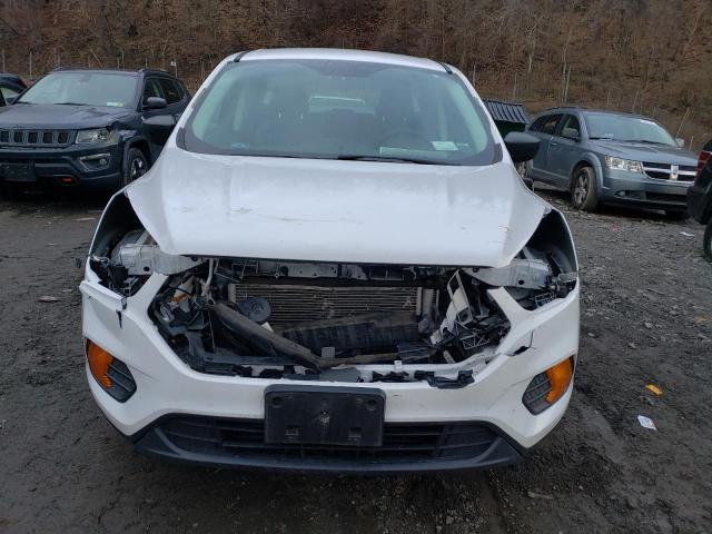 Photo 5 from auction – 2017 FORD ESCAPE S with VIN 1FMCU0F7XHUC90141