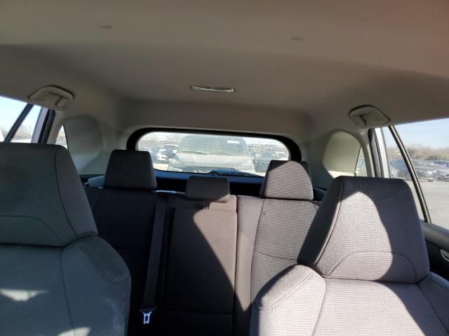 Photo 10 from auction – 2019 TOYOTA RAV4 LE with VIN JTMH1RFV3KD504934