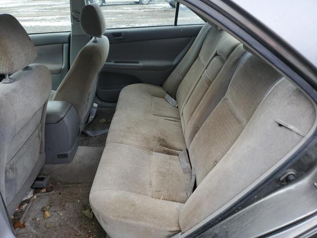 Photo 10 from auction – 2004 TOYOTA CAMRY LE with VIN JTDBE32K340248386