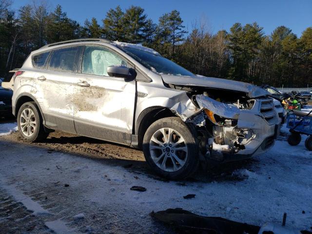 Photo 4 from auction – 2018 FORD ESCAPE SE with VIN 1FMCU9GD7JUC61422