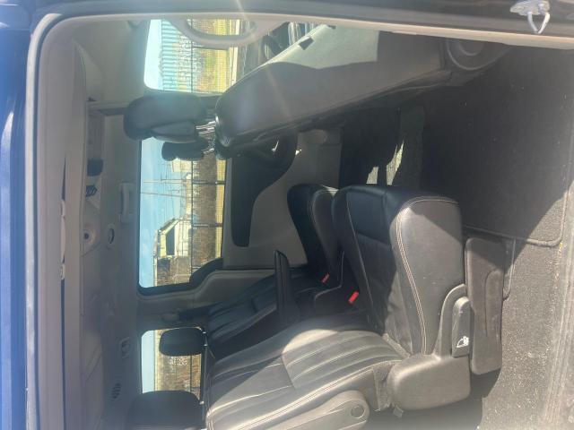 Photo 6 from auction – 2016 CHRYSLER TOWN & COU with VIN 2C4RC1BG0GR148728