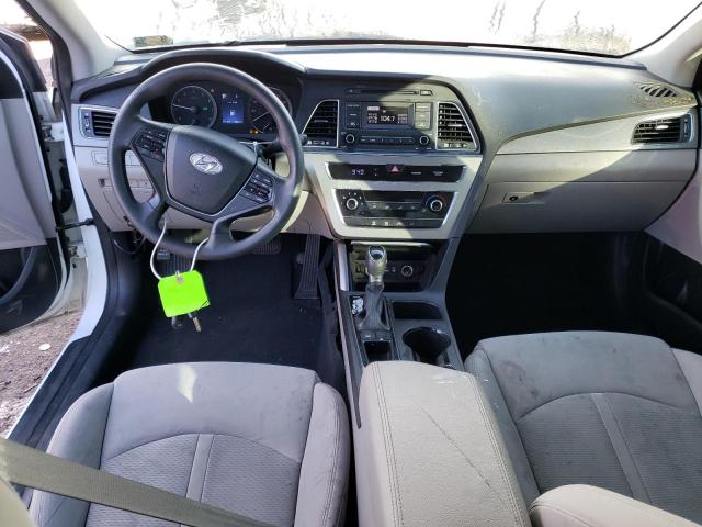 Photo 8 from auction – 2017 HYUNDAI SONATA SE with VIN 5NPE24AF7HH511181