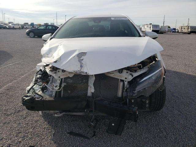Photo 5 from auction – 2019 TOYOTA COROLLA L with VIN 2T1BURHE1KC200556