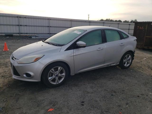 FORD FOCUS SE 2014 with VIN 1FADP3F28EL388064 - Photo from auction