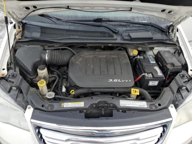 Photo 12 from auction – 2011 CHRYSLER TOWN & COU with VIN 2A4RR8DG0BR796836