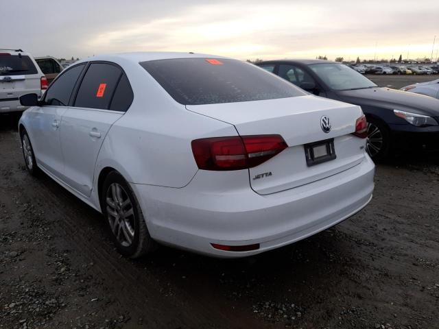 Photo 3 from auction – 2017 VOLKSWAGEN JETTA S with VIN 3VW2B7AJ3HM355270