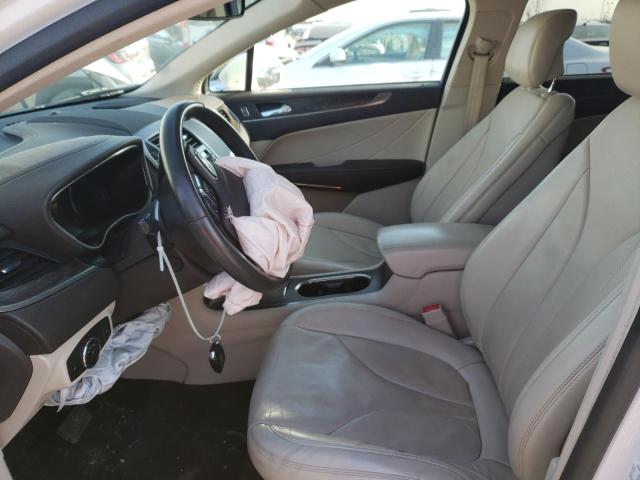 Zdjęcie 7 z aukcji – 2017 LINCOLN MKC RESERV z VIN 5LMCJ3D95HUL22344