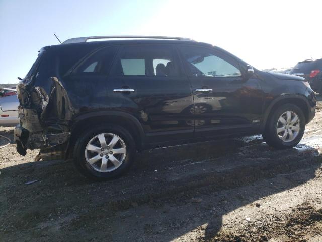 Photo 3 from auction – 2013 KIA SORENTO LX with VIN 5XYKTDA22DG338300
