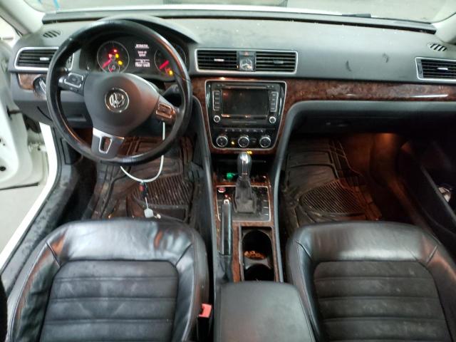 Photo 8 from auction – 2012 VOLKSWAGEN PASSAT SEL with VIN 1VWCN7A31CC082515