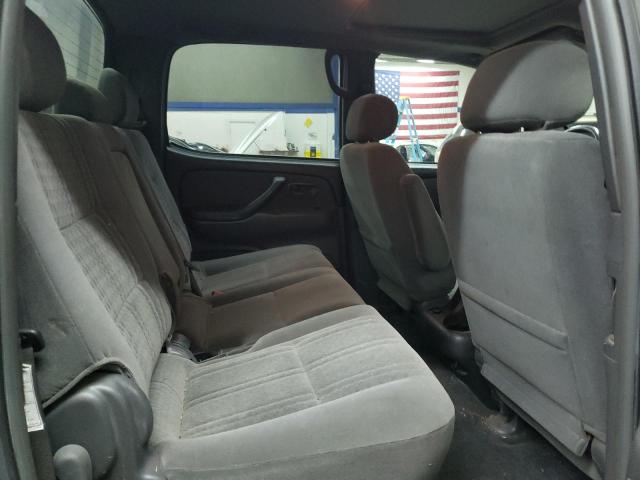 Photo 10 from auction – 2004 TOYOTA TUNDRA DOU with VIN 5TBDT44104S465702