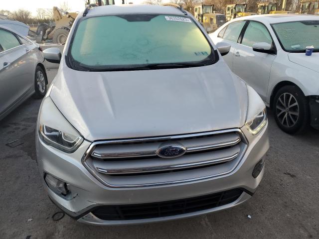 Photo 5 from auction – 2017 FORD ESCAPE SE with VIN 1FMCU9GD5HUB56081