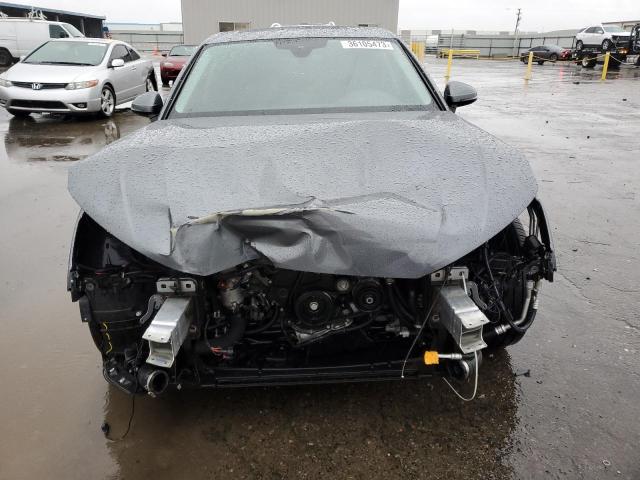 Photo 5 from auction – 2017 AUDI A4 PREMIUM with VIN WAUGNAF45HN010356