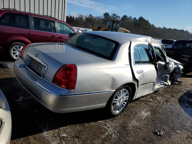 Photo 3 from auction – 2009 LINCOLN TOWN CAR S with VIN 2LNHM85V79X600437