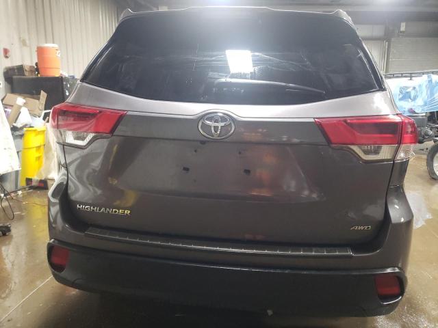 Photo 6 from auction – 2017 TOYOTA HIGHLANDER with VIN 5TDBZRFHXHS370588