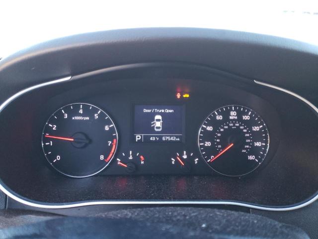 Photo 9 from auction – 2016 KIA CADENZA LU with VIN KNALN4D74G5221382