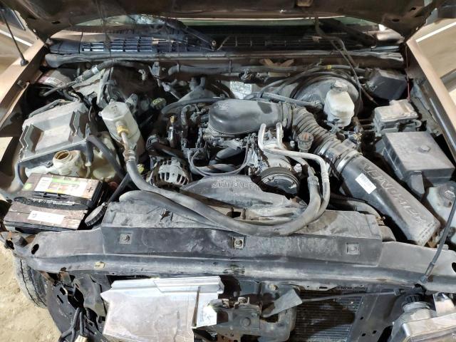 Photo 12 from auction – 2002 CHEVROLET BLAZER with VIN 1GNCS13W22K197264